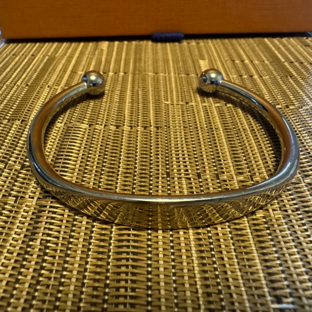 Louis Vuitton Monogram Jonc Cuff Bracelet - Picture 5 of 6